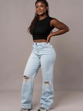 Light Wash Distressed Cutout Fit Jeans